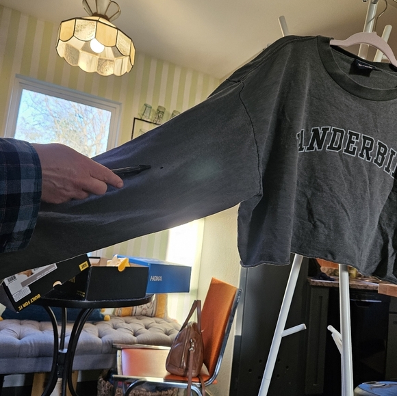 Vanderbilt long sleeve crop top XL - Picture 2 of 8
